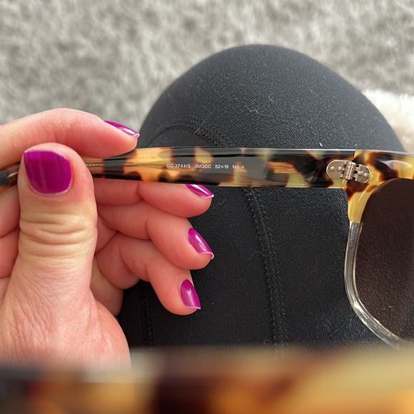 Gucci sunnies - Picture 5 of 7